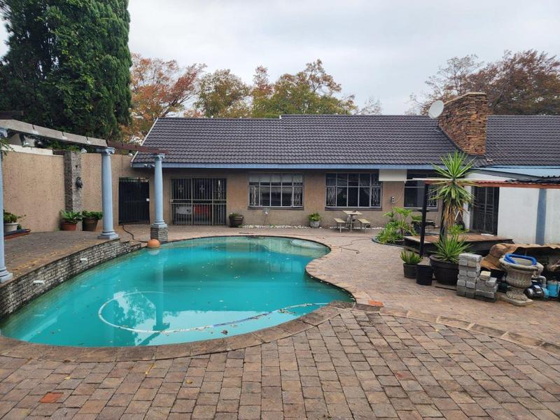 4 Bedroom Property for Sale in Sasolburg Ext 4 Free State